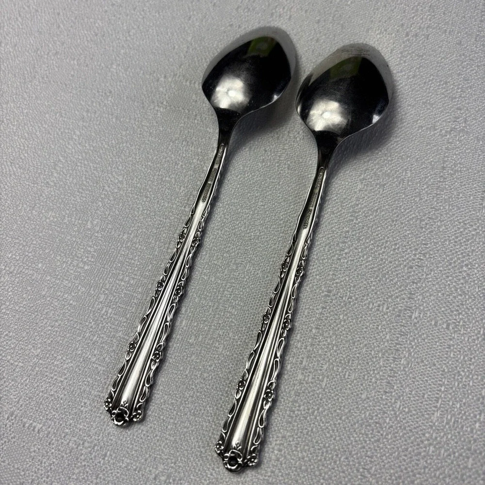 Oneida Cherie Teaspoons - Set of 2 Deluxe‎ Stainless READ DESCRIPTION